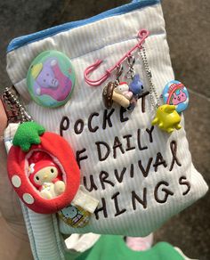 Bag With Trinkets, Novelty Aesthetic, Fun Things To Buy, Keychain Charms, Sonny Angel, All Things Cute, Everyday Objects, Cute Bags, Things To Buy