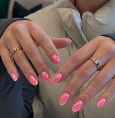 Natural Nails Neutral, Italy Vacation Nails, Summer 24 Nails, Short Pink Gel Nails, Color French Tip Nails, Basic Nail Ideas, Utah Nails, Apres Gel X Nails, Milky Pink Nails