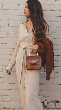 Sarah Christine, Sarah Butler, Seattle Style, Seattle Fashion, Simple Fall Outfits, Silk Shirt Dress, Chic Fall Outfits, Fall Dress Outfit, Easy Winter Outfit