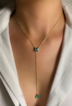 Lariat Necklace Gold, Minimalist Chain, Pendant Minimalist, Y Necklace, Jewelry Accessories Ideas, Party Earrings, Emerald Necklace