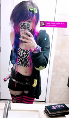 ig: xxkatkatastrophexx #scene Scene Astethic, Scene Core Outfit, Scene Fashion 2000s, Scene Queen Outfit, Scene Women, Scene Hairstyles