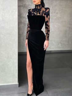 Long Black Evening Dress, Velvet Evening Dress, Gown Elegant, Formal Dresses With Sleeves, Evening Dresses Online, Cheap Evening Dresses, Prom Dresses Gowns, Dresses Formal Elegant, Black Dress Formal