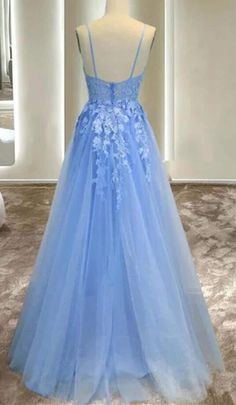 Lichtblauwe meisjes formele kleding een lijn lange feestverlagingen Blue Spaghetti Strap Dress, Blue Tulle Prom Dress, Tulle Prom Dress Long, Girls Corset, Tulle Dress Long, Prom Dress Pictures, Silhouette Dress, Prom 2024, Corset Dress Prom