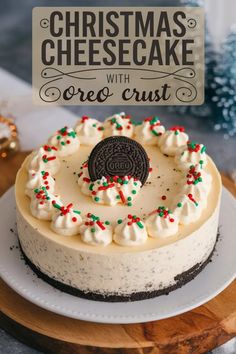 Christmas cheesecake with Oreo crust, topped with whipped cream and festive sprinkles. Oreo Crust Recipe, Cheesecake With Oreo Crust, Christmas Cheesecake Recipes, Cranberry Christmas Cake, Oreo Crust Cheesecake, Crushed Peppermint, Christmas Cheesecake, Peppermint Candies, Oreo Crust