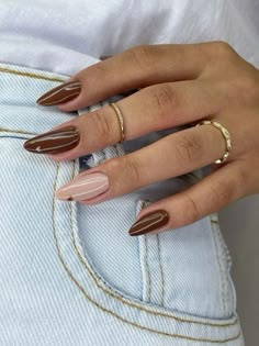 Simple Nail Decorations, Brown Nail Designs Almond, Brown Sparkly Nails, Brown Nails With Design, Nude And Brown Nails, Brown And Nude Nails, Nails Design Nude, Corporate Nails, Nude Brown Nails