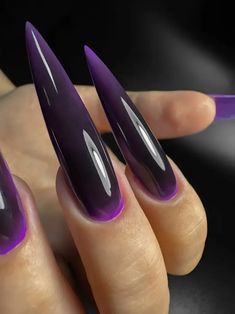 Crazy Nails Ideas, Long Nails Ideas, Very Long Nails, Nail Ideas Long, Red Stiletto Nails, Hippie Nails, Punk Nails, Grunge Nails, Crazy Nails