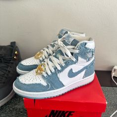 Nike Women's Air Jordan 1 Retro High Og Shoes "Denim" Dm9036-104 Wmns Size 6. Like New. Air Jordan 1 High Og Denim, Denim Jordans, Jordan 1 Denim, Jordan 1 High Tops, Nike Air Jordan 1 High, Jordan Blue, All Nike Shoes, Womens Air Jordans, Jordan 1s