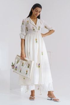 Shop for The Right Cut White Handloom Cotton Anarkali And Pant Set for Women Online at Aza Fashions White Anarkali, Cotton Anarkali, Celebrity Closet, Kurti Designs Latest, Style Guru, Indian Fashion Designers, Kurta Designs, Indian Designer Wear, Kurti Designs