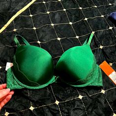 Love The Color And Material Of This Bra. Push Up Nwt Green Bra, Elegant Green Stretch Bra, Green Push-up Bra For Summer, Elegant Green Push-up Bra, Fitted Green Push-up Bra, Green Summer Push-up Bra, Cheap Green Lace Bra, Gel Bra, Green Fitted Lace Bra