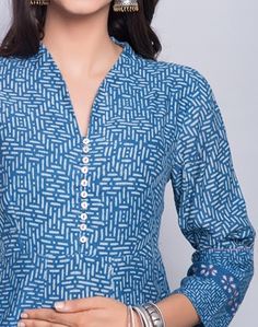 Collar Kurti Design, Chudidhar Neck Designs, Kurta Patterns, Neck Designs For Suits