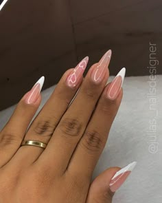 #unhas #unhasdegel #fashion Stilleto Nails Designs, December Nails, Fancy Nails Designs, Casual Nails, Cute Nail Designs, Fancy Nails, Best Acrylic Nails, Stiletto Nails, Nude Nails