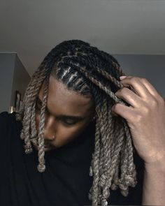 Grey Locs Men, Men’s Locs With Fade, Inner Lock Dreads, Dread Ideas Men, Mens Loc Colors, Silver Locs Men, White Locs Men, Bleached Locs Men, Color Locs Men