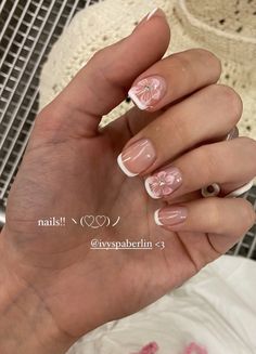 Cute Manicure Ideas For Natural Nails, Gel Nail Inspo Short Natural, Nail Inspo Round Short, Flower Short Nails, Aesthetic Short Nails, Girly Acrylic Nails, Work Nails, Classy Acrylic Nails, Cute Gel Nails