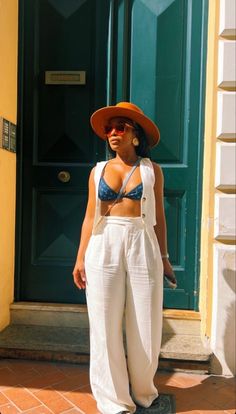 Black Women Resort Wear, Wide Leg Pant Outfits Summer, Twa Outfits Summer, Linen Outfits Black Women, Classy Vacation Outfits Travel Style, St Thomas Virgin Islands Outfits Black Women, Bahamas Vacation Outfits Black Women, Thailand Outfit Ideas Black Women, Outfit For Jamaica Vacation