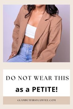 Street Style Petite, Petite Women Outfits, How To Style Wide Leg Jeans, Jeans For Petite Women, Weekend Getaway Outfits, Style Wide Leg Jeans, Glamorous Evening Dresses, Petite Woman