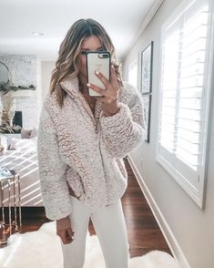 Casual Pullover Outfit, Becky Hillyard, Lounge Outfit, So Many Questions, Cute Comfy Outfits, Pinterest Outfits