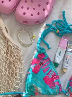 Summer Outfits Hawaii, Vitamin Aesthetic, Sanrio Flowers, Manila Aesthetic, Dove Lotion, Aesthetic Packing, Outfits Hawaii, Glossier Bag, Hawaii Sea