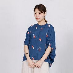 Item Code: 2204318138430Item Type: ShirtMaterial: 100%LinenStyle: CasualSeason: SummerCollar: O-neckClosure Type: Single BreastedPattern Type: BirdDecoration: EmbroideryClothing Length: RegularSleeve Length: Half SleeveSleeve Style: Regular SleeveOne Size(Fit for EU 38-42,US8-12,UK12-16,AU12-16,NZ12-16)Length: 58.00 cm/ 22.83 "Bust: 172.00 cm/ 67.72 "Sleeve Length(From Collar to Cuff): 42.00 cm/ 16.54 "Cuff: 32.00 cm/ 12.60 "Hem: 140.00 cm/ 55.12 "PS:1.The measurement is measured by hands,there will be 1 cm-3cm in error,hope you can understand.2.The product is taken in the bright light,there may be a little different in the color of the kind, please consult with the real products,and hope you can understand.3.Because of the cut,the pattern would be a little different with the kind,please c Casual Blouse With Floral Embroidery And Half Sleeves, Blue Crew Neck Blouse For Summer, Light Blue Crew Neck Blouse For Spring, Blue Half Sleeve Blouse For Summer, Light Blue Crew Neck Blouse For Summer, Casual Embroidered Relaxed Fit Blouse, Casual Short Sleeve Blouse With Floral Embroidery, Casual Blue Embroidered Tops, Casual Blue Printed Blouse