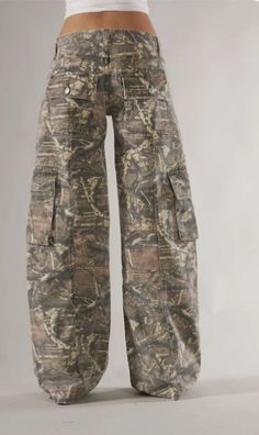 Camo Hat, Camouflage Design, Warm Pants, Camo Cargo Pants, Perfect Pant, Skull Wallpaper, Camo Pants, Bell Bottom Pants, Urban Style