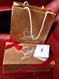 Christian Louboutin Outlet, Christian Louboutin Boots, Expensive Taste, Louboutin Heels, Christian Louboutin Heels, Shop Till You Drop, Boring Clothes, Hair Clothes, Only Fashion