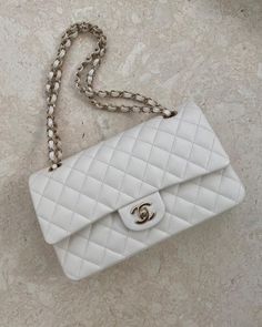 White Chanel Bag, Chanel Handbags Classic, Classic Handbags