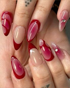 nail inspo ✩‧₊ Red Almond Nails Designs Glitter, Mystical Nails Almond, Nail Inspo Simple Design, Young Miko Nails, Simple Gel Nail Art, Eyeshadow On Nails, Red Summer Nails Designs, Gelx Inspo Nails, Artsy Nails Designs