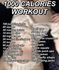 a woman's back with the words, 100 calories workout