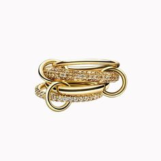 Spinelli Kilcollin's most striking designs. This bold ring hosts 2.40 carats of pavé diamonds and four 18K yellow gold interlocking bands. Fine Jewelry Rings, Interlocking Rings, One Finger, Fancy Jewellery Designs, Designer Rings, Bold Rings, Gorgeous Ring