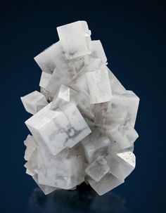 Halite Crystals, Rocks And Fossils, Earth Gift, Rock Steady, Rock Minerals, Beautiful Stones, Cool Rocks