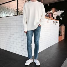 DDP 가는 날.......😤 - - -… Vans Outfits Men, Vans Outfit Men, Vans Outfits, Kpop Fashion Men, How To Wear Vans, Mens Trendy Outfits