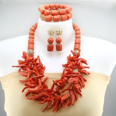 Material:  Coral+Resin Necklace length:About 25inch( if you nedd the custom length, please contact with us before placing the order) Items included: Necklace / Bracelet / Earring Packing: 1 necklace + 1 bracelet + earring (1 pair) Complete your Nigeria party look with the enchanting beauty of our African wedding necklace jewelry. African Wedding Jewelry, Nigeria Wedding, Bride Jewelry Set, Wedding Jewelry Set, Bride Jewelry, Party Look, Resin Necklace, African Wedding, Coral Beads