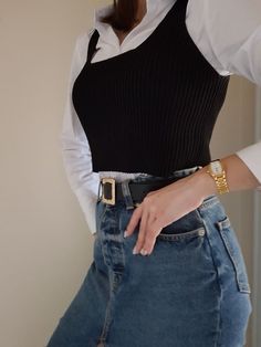 Collection of outfit ideas to inspire you fashion looks and make you feel comfortable wearing great combinations of clothes. Look Grunge, Denim Shorts Outfit, Casual College Outfits, Korean Casual Outfits, Trendy Outfits For Teens, Outfit Jeans