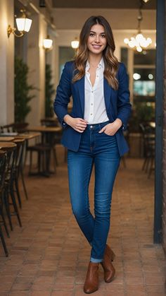 Blazer And Ankle Boots Outfit, Colored Blazer Outfits Casual, Formal Jeans Outfit Women, Dark Jeans And Blazer Outfit, Jean Professional Outfit, Trouser Jean Outfits, Agent Outfits For Women, Blue Business Casual Outfits, Blue Long Sleeve Business Casual Blazer