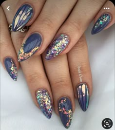 Iridescent Nail Designs, Dipped Nails, Gel Nail Designs, Fancy Nails, Chic Nails, Dope Nails, Creative Nails