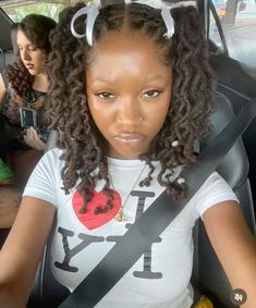 @ yamborghiniyara Short Loc No Retwist Styles, New Loc Styles For Women, Dark Skin Girl With Locs, Black Locs Hairstyles, Dreads On Women, Locs Hairstyles Retwist, Pretty Loc Styles, Locs Inspo Black Women, Locs Hairstyles For Women Shoulder Length