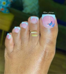 Emoji Nails, Classy Vibes, Pedicure Nail Designs, Toe Nail Color, Summer Toe Nails