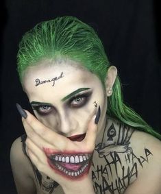 The Joker Halloween Makeup, Halloween Makeup Ideas For Women, Pretty Halloween Makeup, Makeup For Girls, Best Halloween Makeup, Makeup Clown, Creepy Halloween Costumes