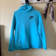 Never Used Large Light Blue Nike Hoodie If You Want To Make Offers Hit The Offer Button Quick Shipping!! Hoodie Wishlist, Blue Nike Hoodie, Blue Nike, Nike Hoodie, Colorful Hoodies, Nike Tops, Dream Closet, Sweater Shirt, Nike Women