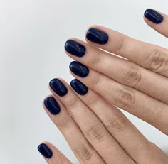 Nails Plain Color, Beautiful Natural Nails, Nails Plain, Simple Gel Nails, Nail Pictures, Blue Nail Polish, Nail Ring, Blue Nail