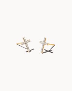 A meaningful symbol, dressed in diamonds. The Cross 14k Yellow Gold Medium Stud Earrings in White Diamond are an elevated, sparkling addition to your collection of fine favorites.    We have taken steps to ensure that, when applicable, our diamonds are conflict free by requiring our suppliers to comply with the Kimberley Process. Birthday 2023, Cross Earrings Studs, Gold Band Ring, Yellow Gold Pendants, Cross Jewelry, Fine Jewelry Collection, Gold Pendant Necklace, Quality Diamonds, Gold Studs