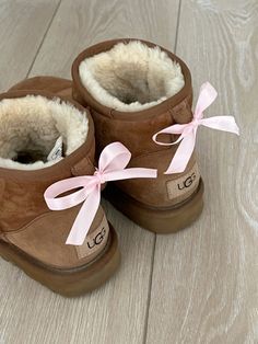 Uggs With Bows, Preppy Shoes, Pink Bows, Lana Del Ray