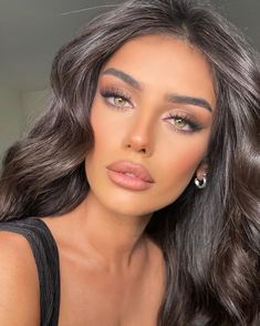 Machiaj Smokey Eyes, Natural Prom Makeup, Mekap Mata, Wedding Eye Makeup, Classy Makeup, Glam Wedding Makeup, Best Wedding Makeup, Prom Eye Makeup, Bridesmaid Hair Makeup