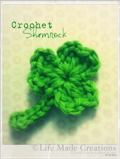 a green crochet shamrock with the words crochet shammeck written below it