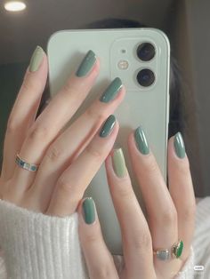 nails design, design de unhas, diseño de uñas Nail Paint Shades, Hello Nails, Subtle Nails, Smink Inspiration, Green Nail, Casual Nails, Blush Nails, Soft Nails, Nail Arts