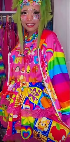 Neon Alt Outfits, Neoncore Outfits, Rainbow Outfit Aesthetic, Decora Makeup, 20’s Fashion