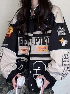 Graphic Varsity Jacket, Streetwear Jacket Women, Cute Jackets Aesthetic, Street Styles Outfit, Varsity Jacket Aesthetic, Jackets Aesthetic, Asian Street Wear, Varsity Jacket Design, Graphic Jacket