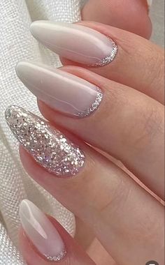 Blush Nails, New Year's Nails, Silver Nails, Xmas Nails, Cute Acrylic Nails, Nail Designer, Wedding Nails