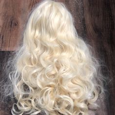 A Long Golden Blonde Has Hair Seam Natural 3 Clips And Stretch Belt To Loosen Or Tighten To Fit Head App 23 Inches Synthetic Hair Beautiful Wig Year 2000 Hair Asthetoc, Vintage Blonde Wig, Wavy Blonde Wigs, Long Blonde Lace Wig, Blonde Wigs Long, Long Blonde Hair Wigs, Nlonde Wigs, Wigs Blonde Long, Blonds Wig