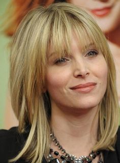 2014 medium Hair Styles For Women Over 40 | 2014 Easy Hairstyles for Women Over 40 | Popular Haircuts Hairstyles Fringe, Layered Hairstyles, Medium Length Hair With Layers, 얼굴 그리기, Bangs With Medium Hair, Medium Short Hair, Haircut Styles, Shoulder Length Hair Cuts