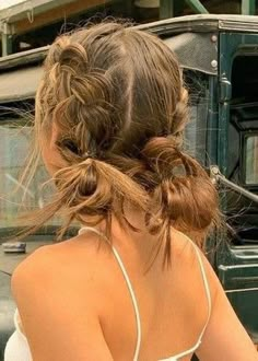 Hair Styles For Outside Work, Cute Hair Inspo Braid, Long Wavy Balayage Hair, Summer Hair Styles Braids, Long Blonde Hair Styles Braids, Medium Hairstyles With Braids, Blonde Hair In Braids, Easy Tasty Lunch Recipes, French Braids To Buns